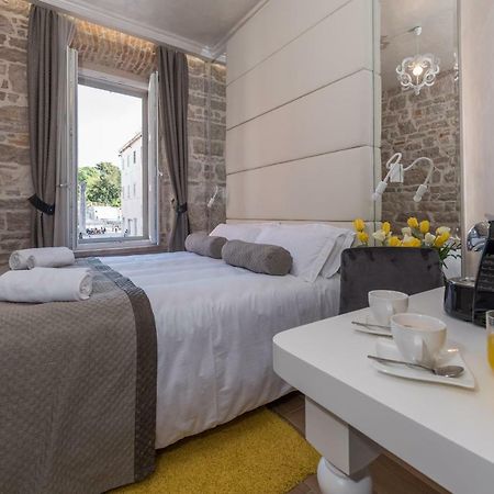 Zara Palace - Design Rooms Εξωτερικό φωτογραφία