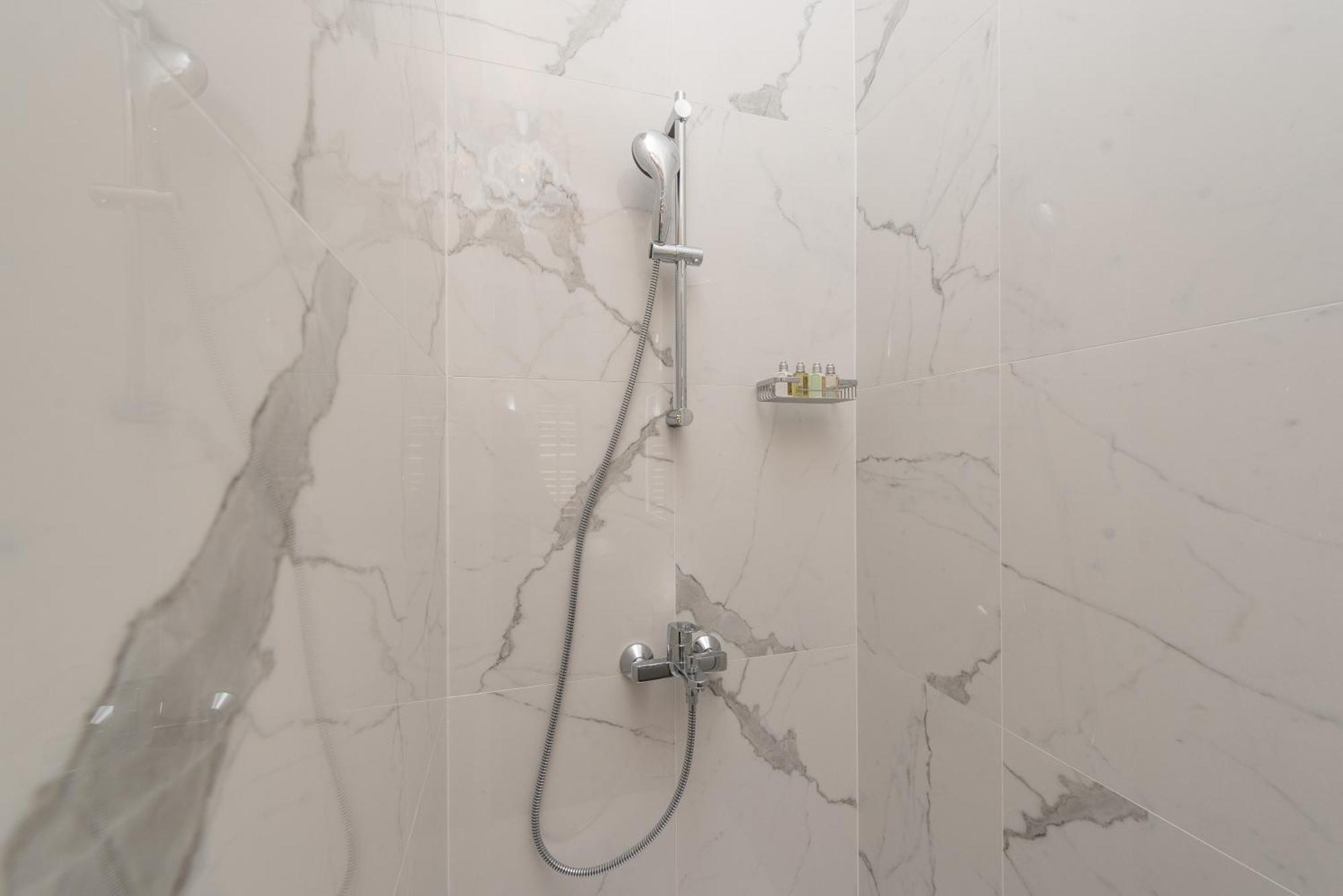 Zara Palace - Design Rooms Εξωτερικό φωτογραφία