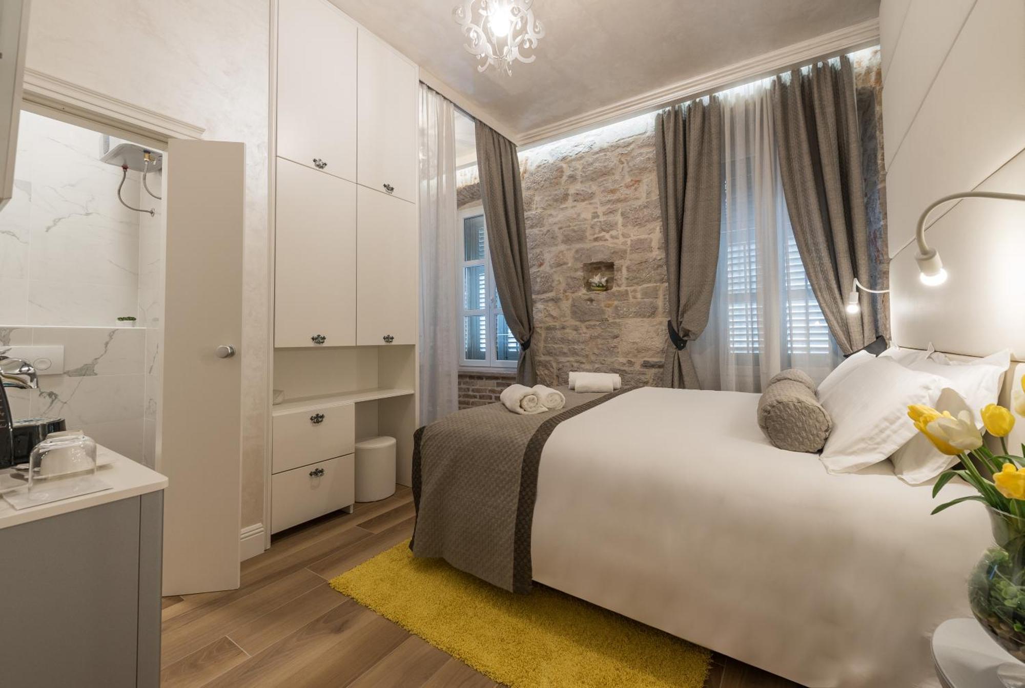 Zara Palace - Design Rooms Εξωτερικό φωτογραφία
