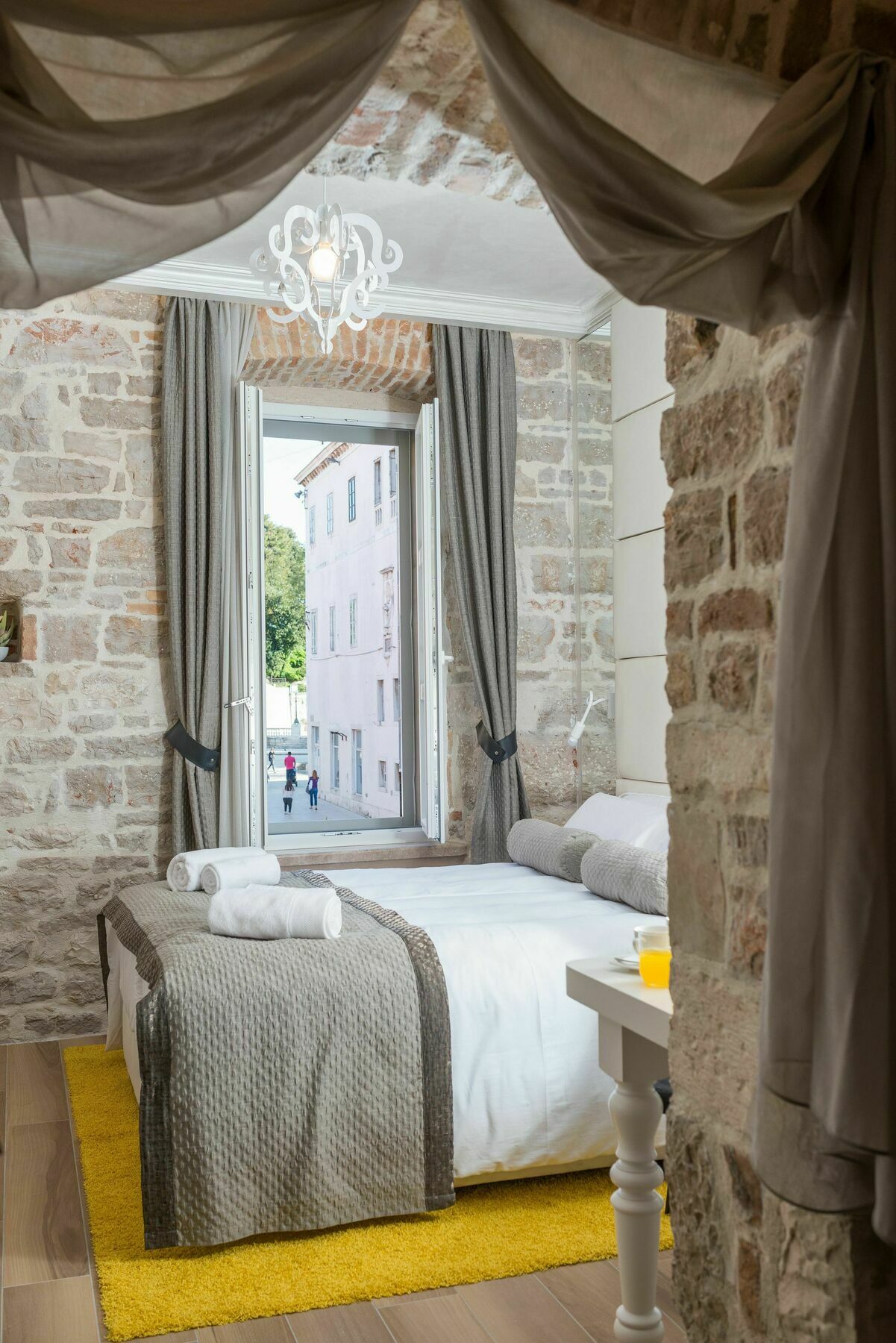Zara Palace - Design Rooms Εξωτερικό φωτογραφία