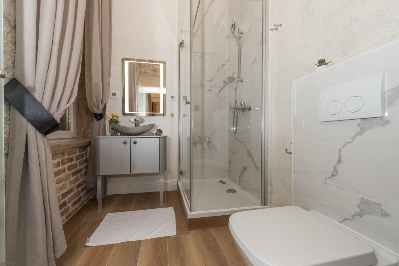 Zara Palace - Design Rooms Εξωτερικό φωτογραφία
