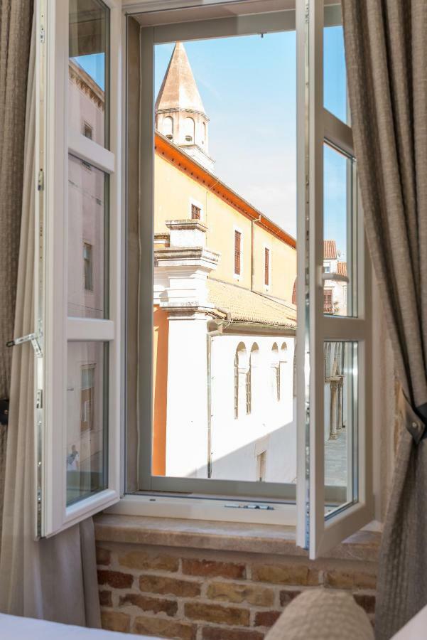 Zara Palace - Design Rooms Εξωτερικό φωτογραφία