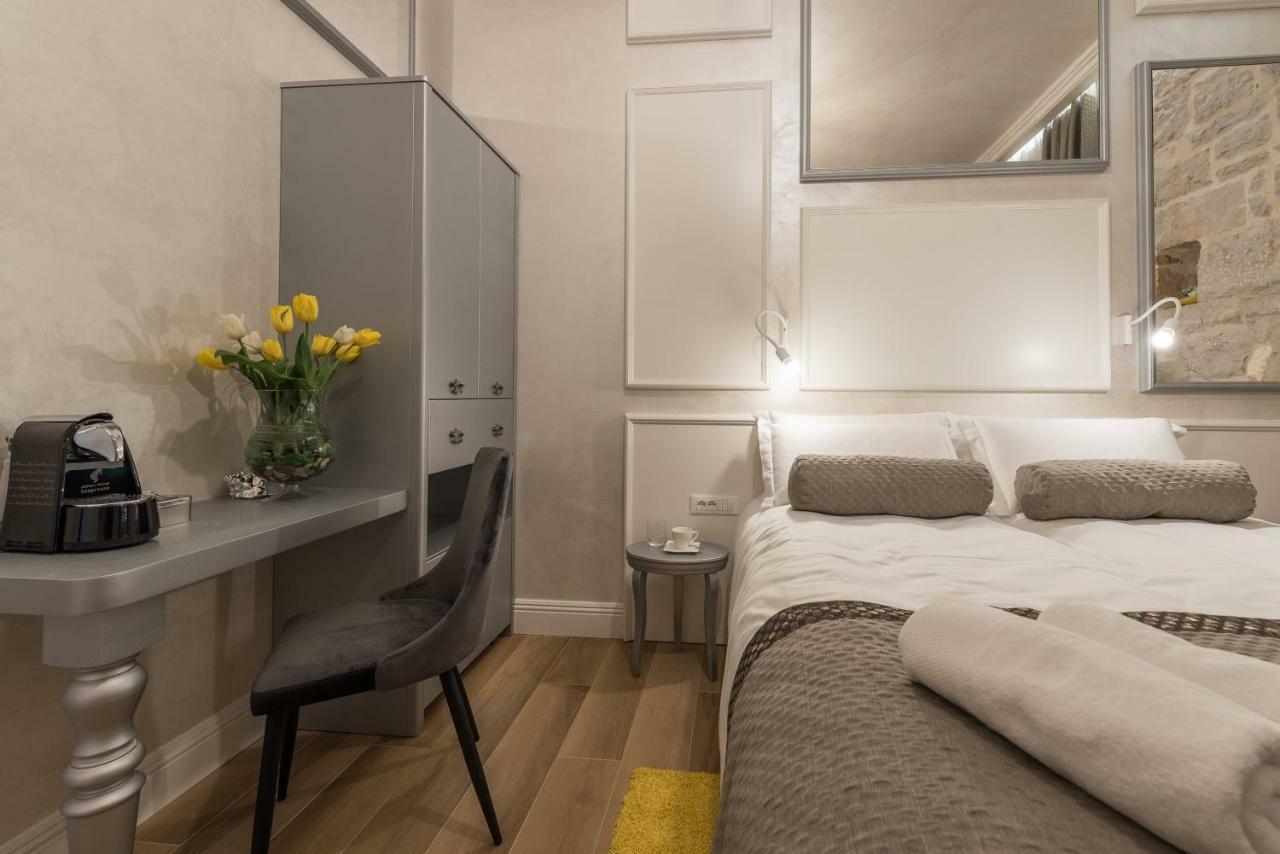Zara Palace - Design Rooms Εξωτερικό φωτογραφία